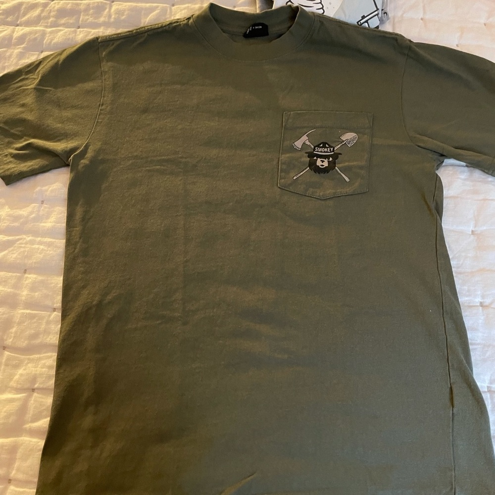 Filson Smokey Bear Tee shirt